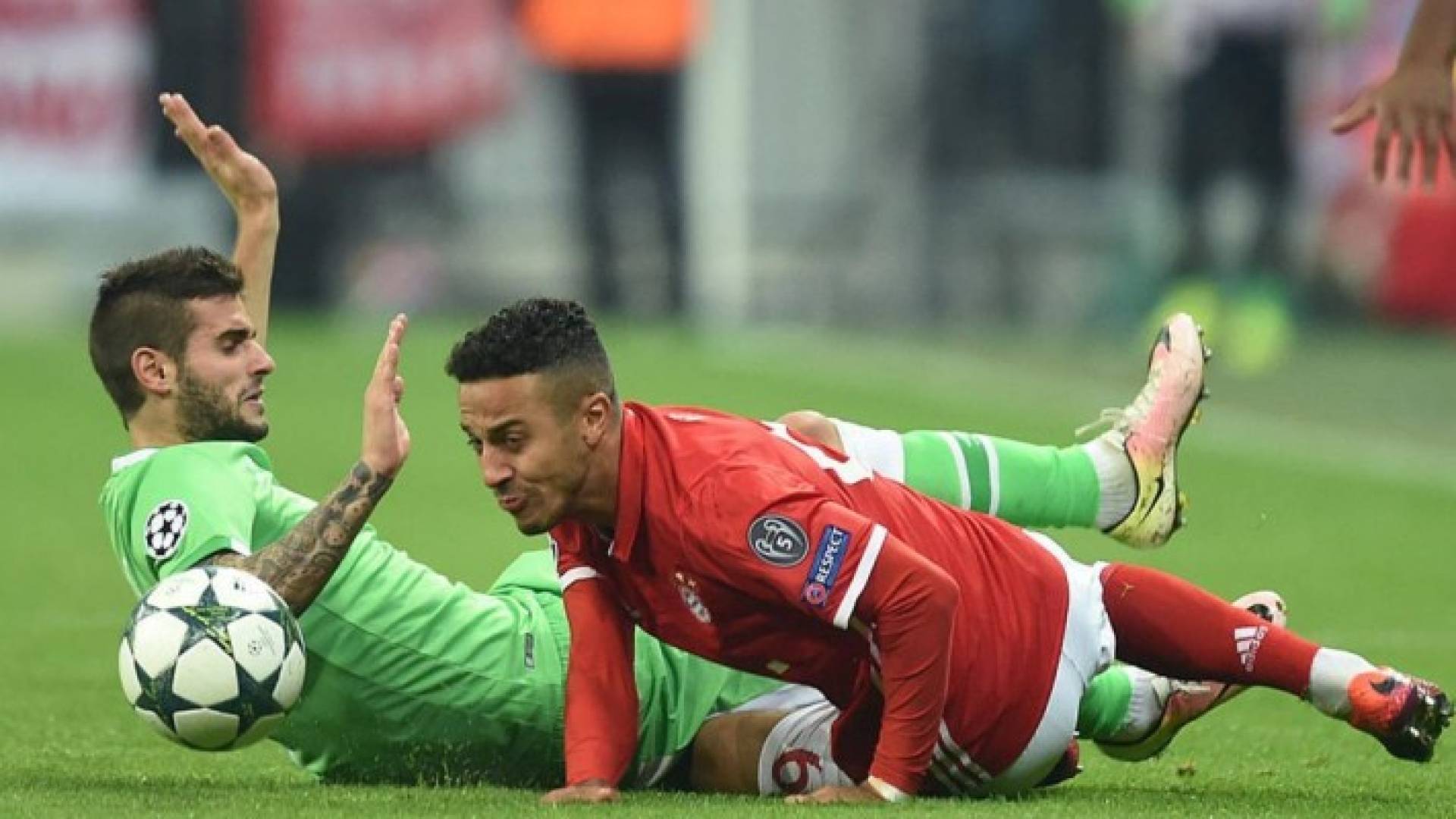 بايرن ميونخ فاز برباعية على أيندهوفن