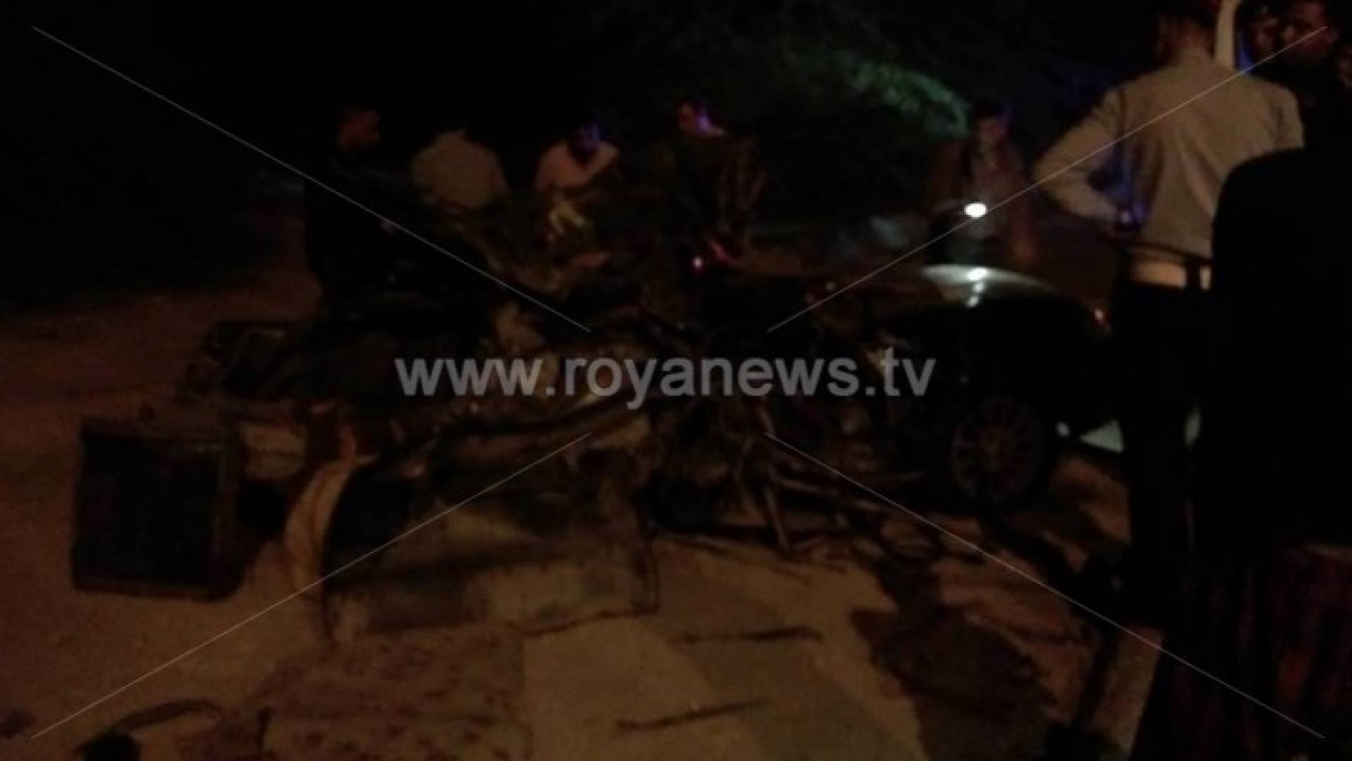 تصام المركبتين على طريق البحر الميت