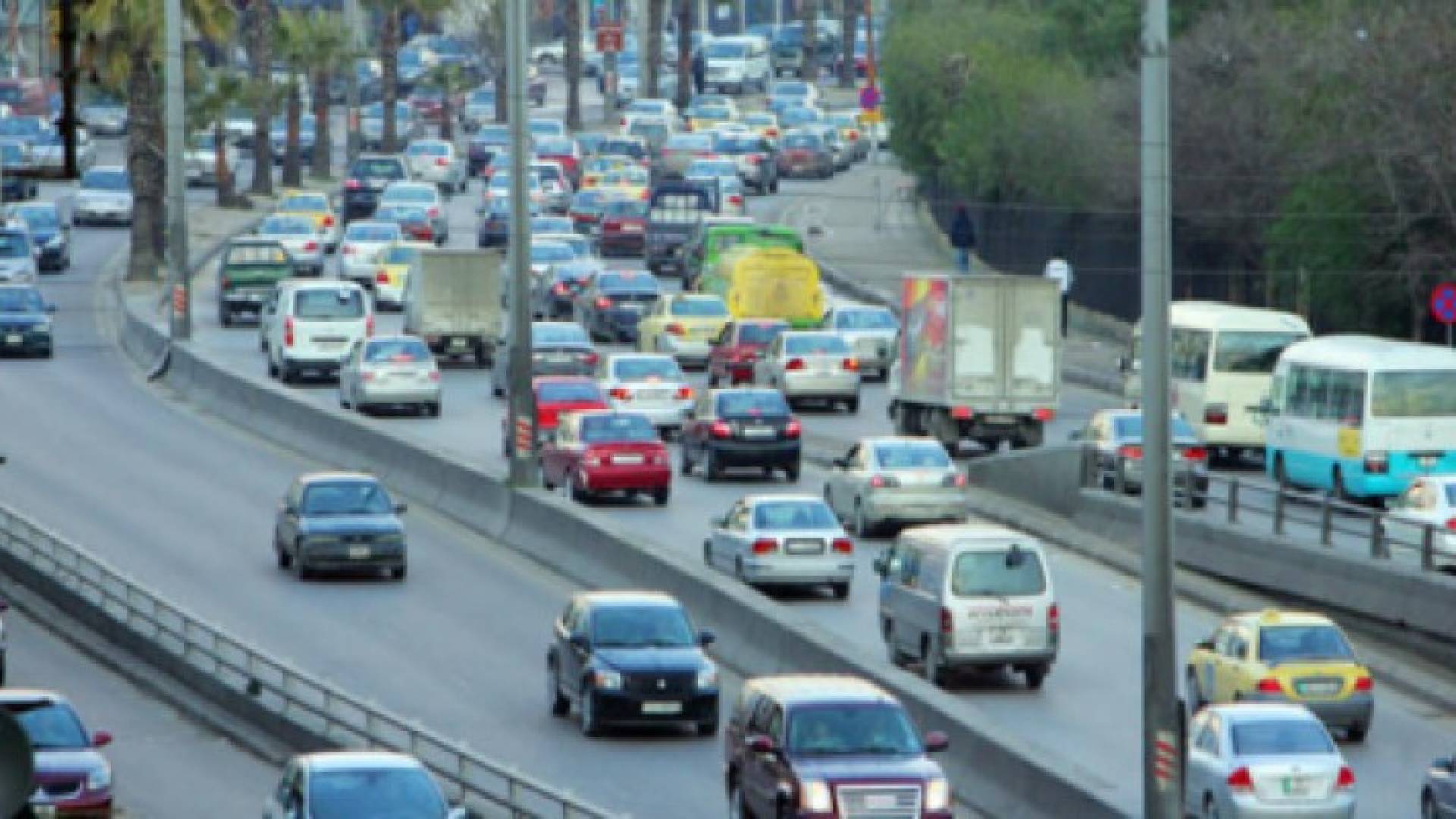 السير يجري تحويلات مرورية بمحيط المدينة الرياضية