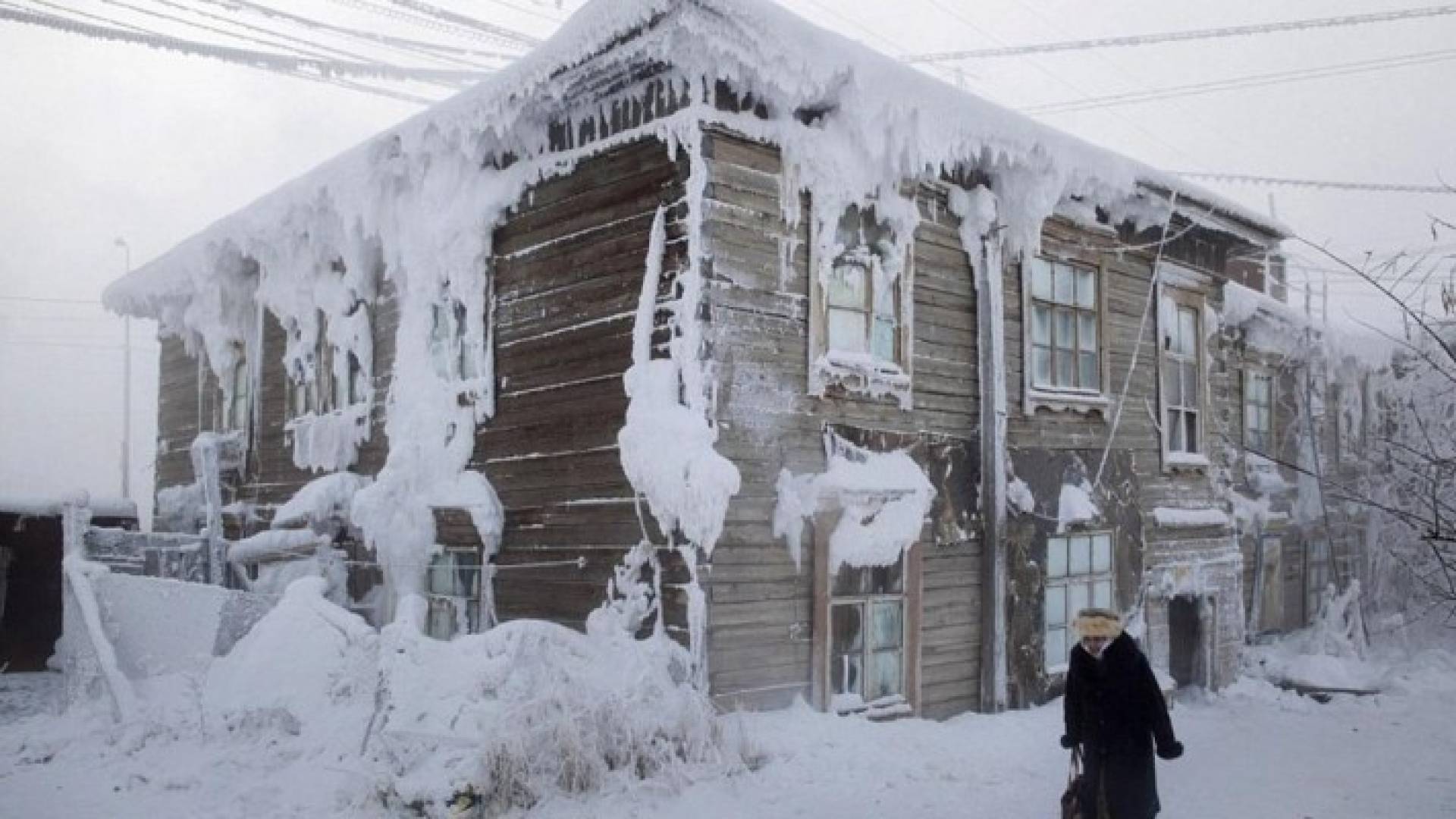  أويمياكون يقطنها 500 نسمة وكل شيء في يتجمد حتى اللعاب والدموع