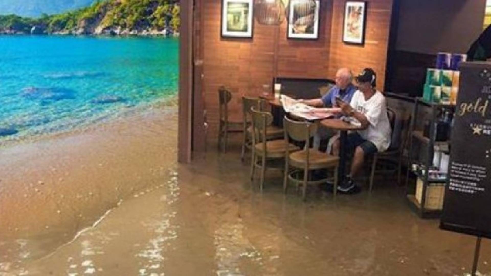 صورة تشغل الناس فب هونغ كونغ