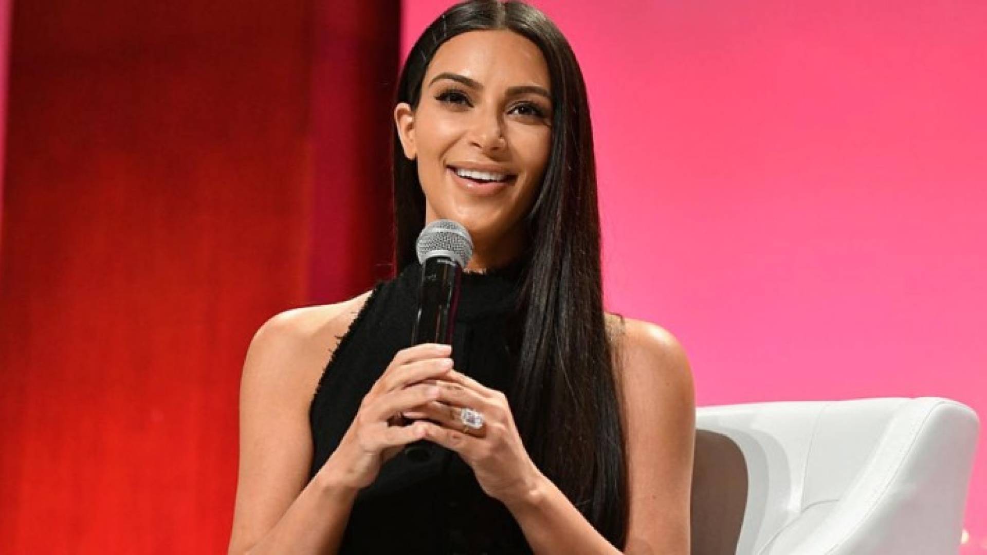 نجمة تلفزيون الواقع كيم كاردشيان