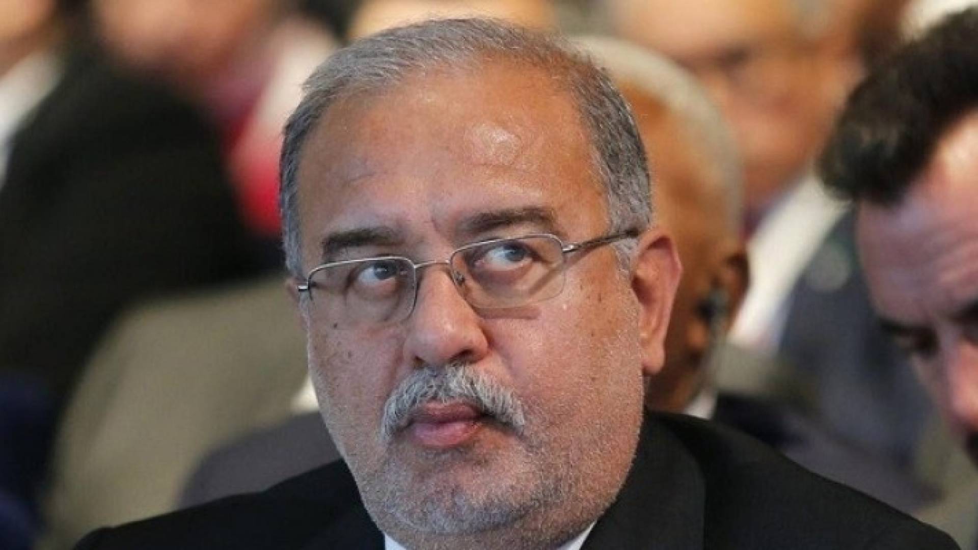 رئيس الوزراء المصري شريف اسماعيل