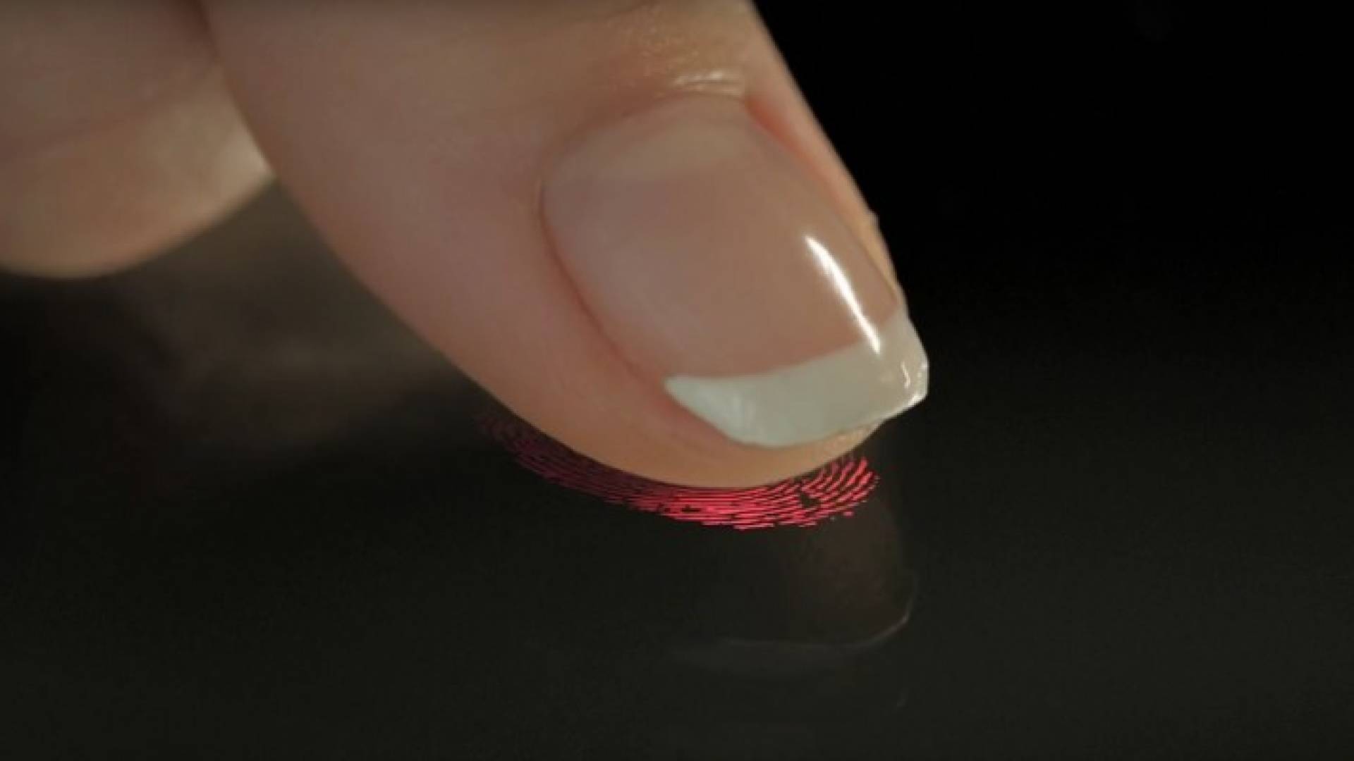 حساس البصمة داخل الشاشة في " اس 8 "