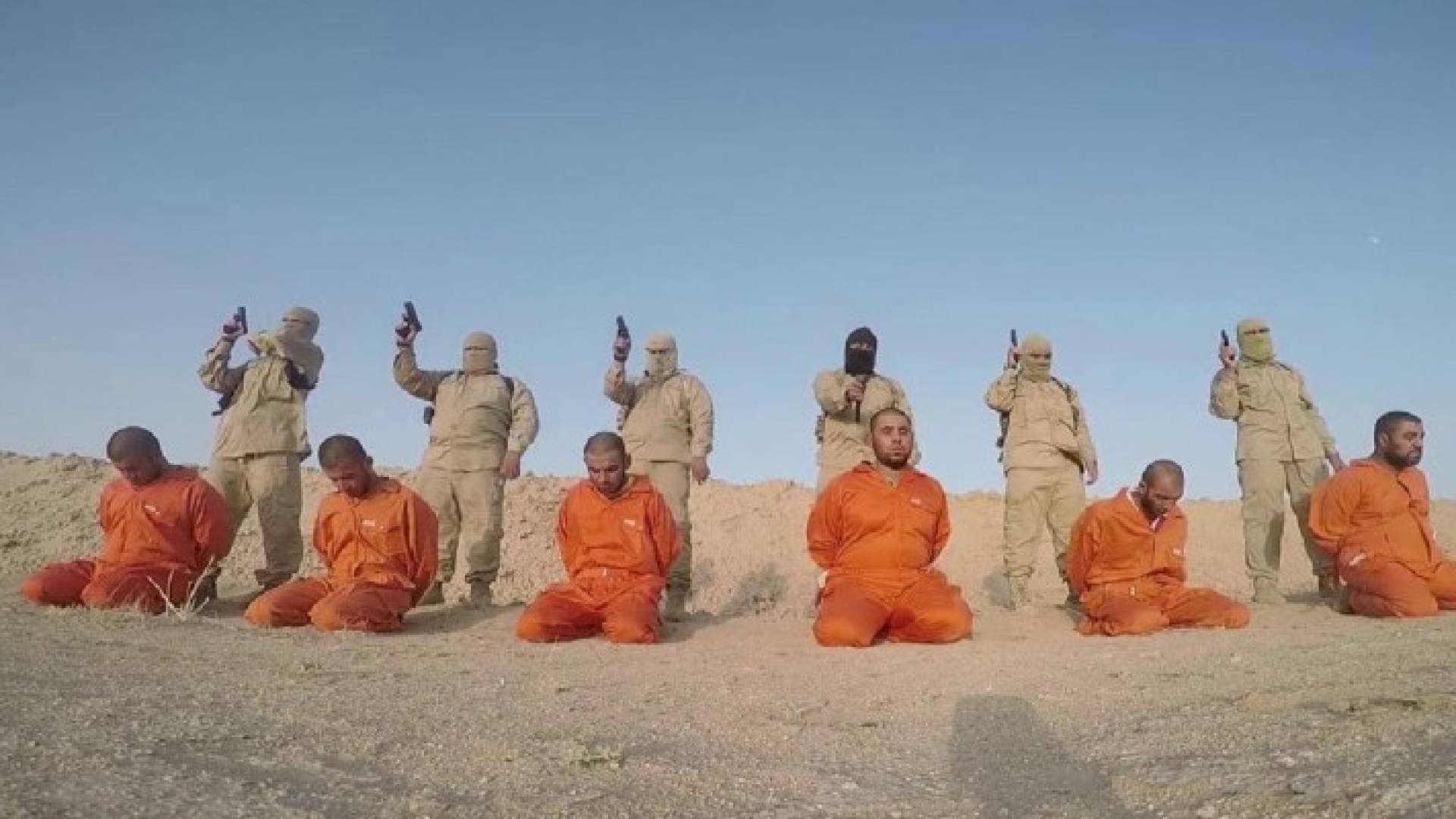 إحدى عمليات داعش لتصفية السجناء - ارشيفية 