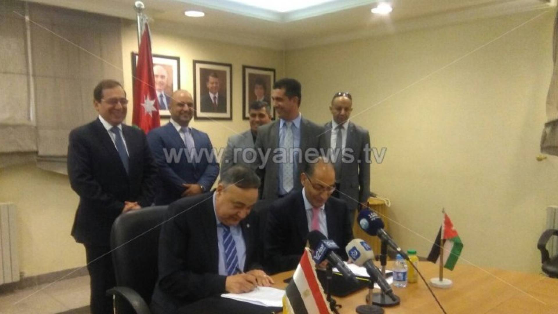 بروتوكول ينظم آلية تسعير الغاز الطبيعي المباع للصناعات