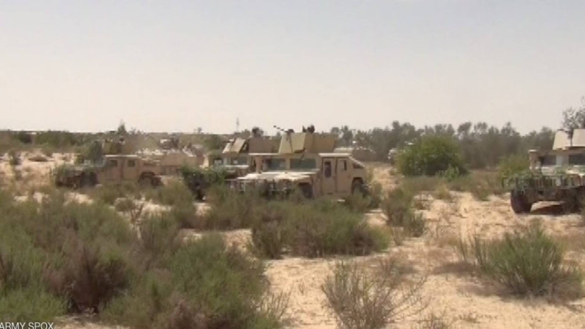 جانب من عملية دهم نفذتها القوات المسلحة المصرية ضد متشددين في سيناء