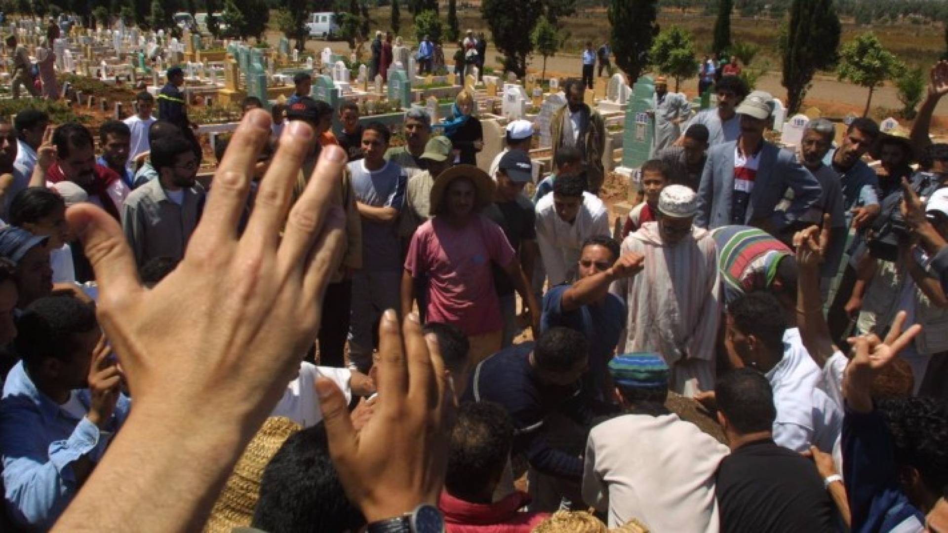 أمرت وزارة الداخلية ونيابة الحسيمة بفتح تحقيق 