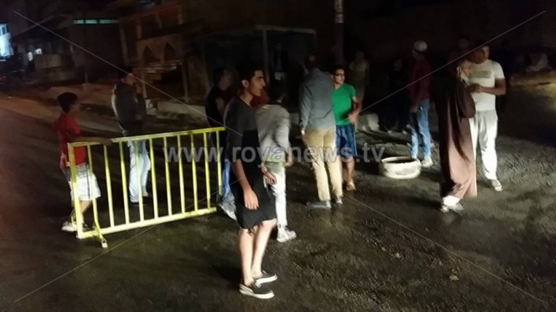 المواطنون في منطقة بيت راس يحتجون على انقطاع المياه المستمر 