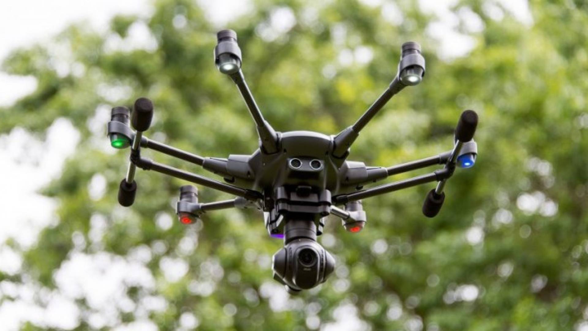 طائراة بدون طيار