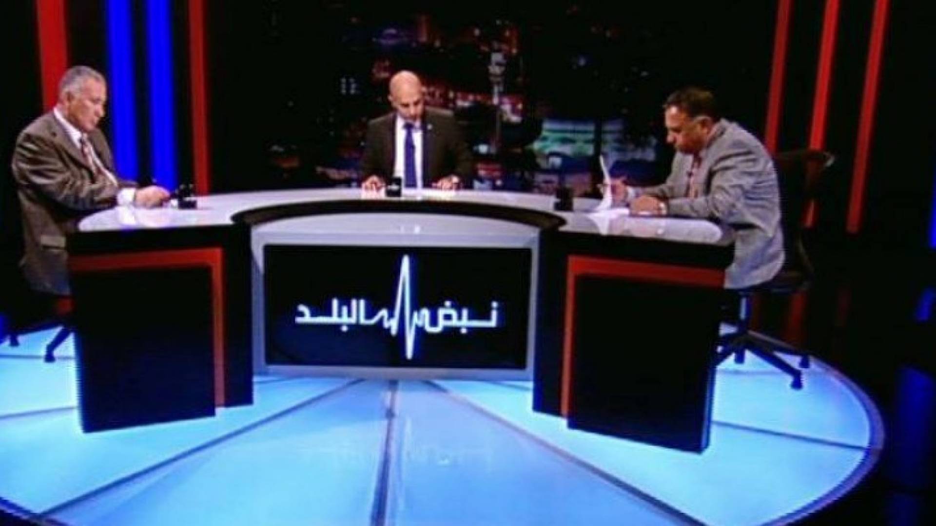 من الحلقة 