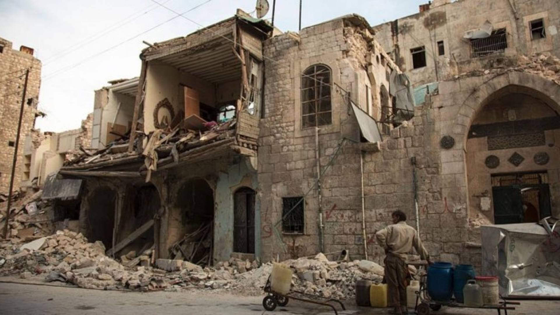 الحرب في حلب السورية