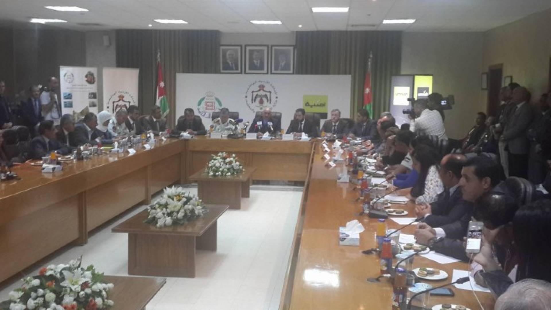 مؤتمر صحفي لوزير التربية والتعليم 