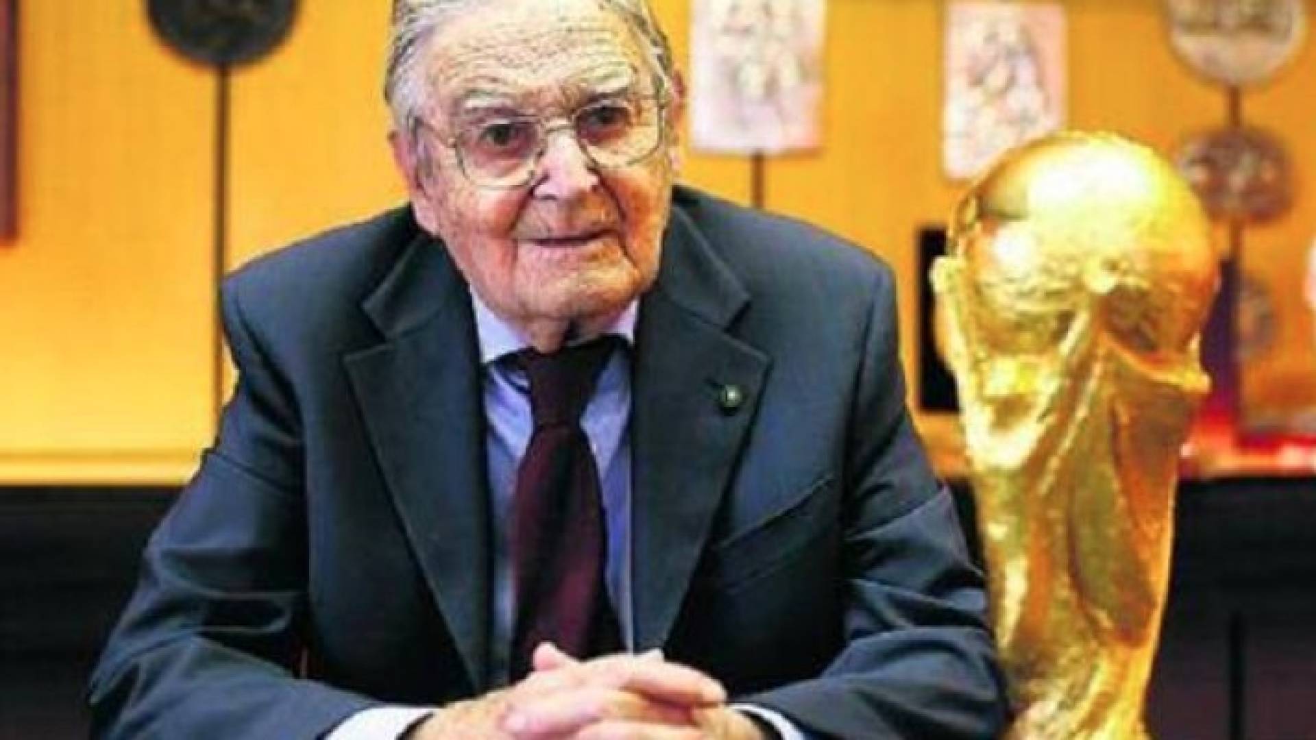 النحات الإيطالي سيلفيو غازانيغا 