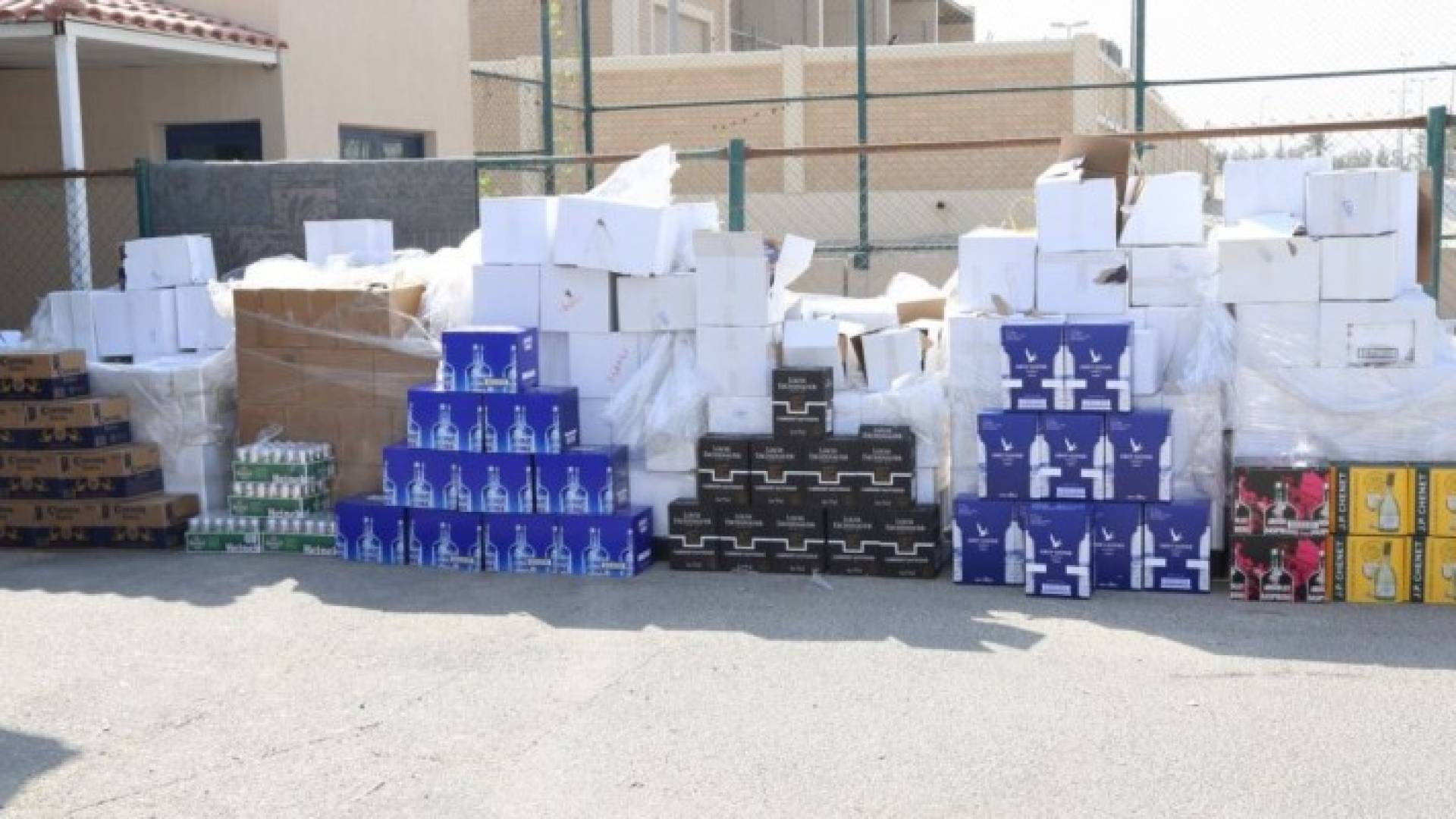 جزء من المضبوطات