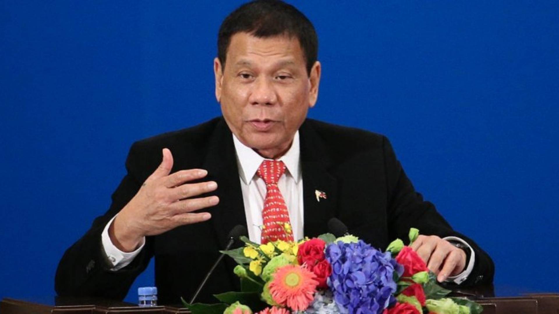  لم يكشف، دوتيرتي، الذي تولى السلطة في يونيو، ماذا يعني بالضبط