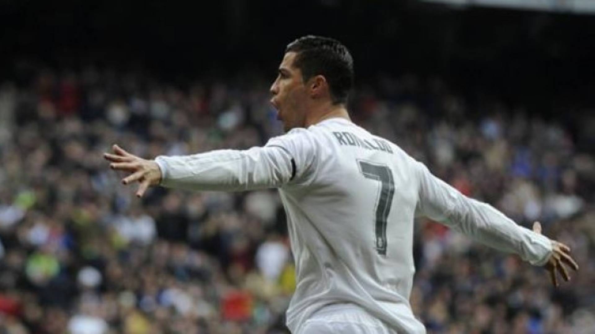 نجم ريال مدريد كريستيانو رونالدو 