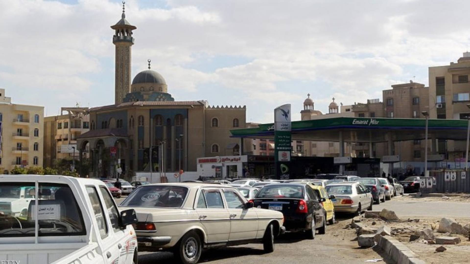 سعى مصري لتلبية حاجة السوق المحلية من النفط