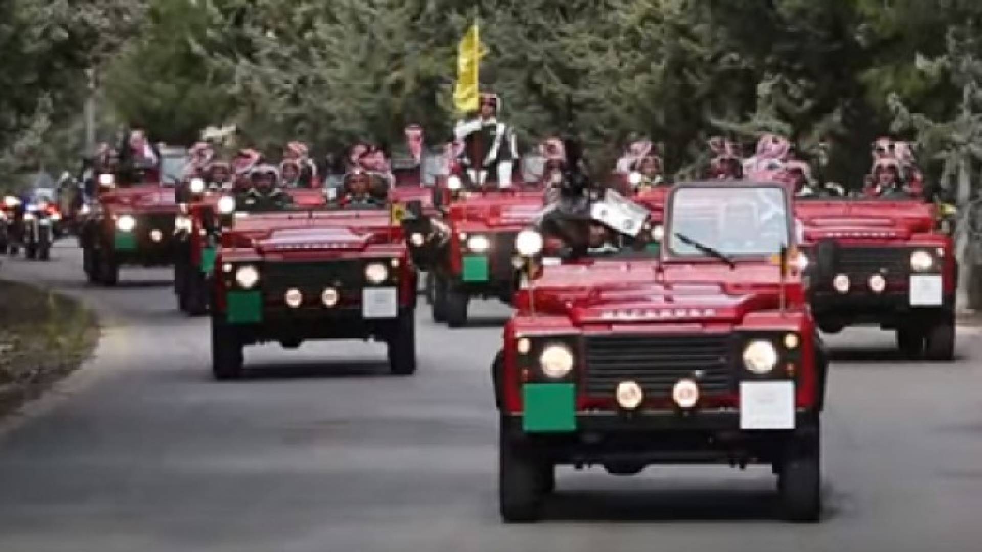 موكب جلالة الملك الأحمر 