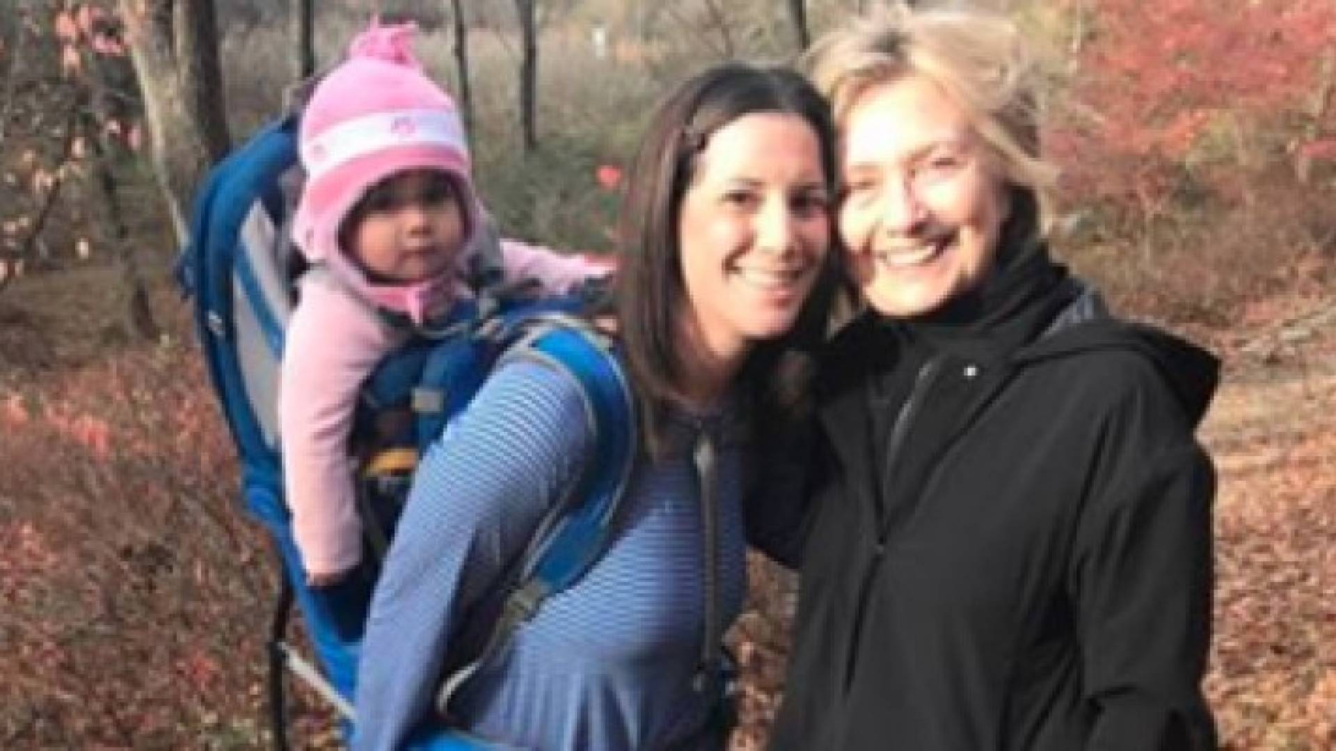 لهيلاري كلينتون في أول ظهور 