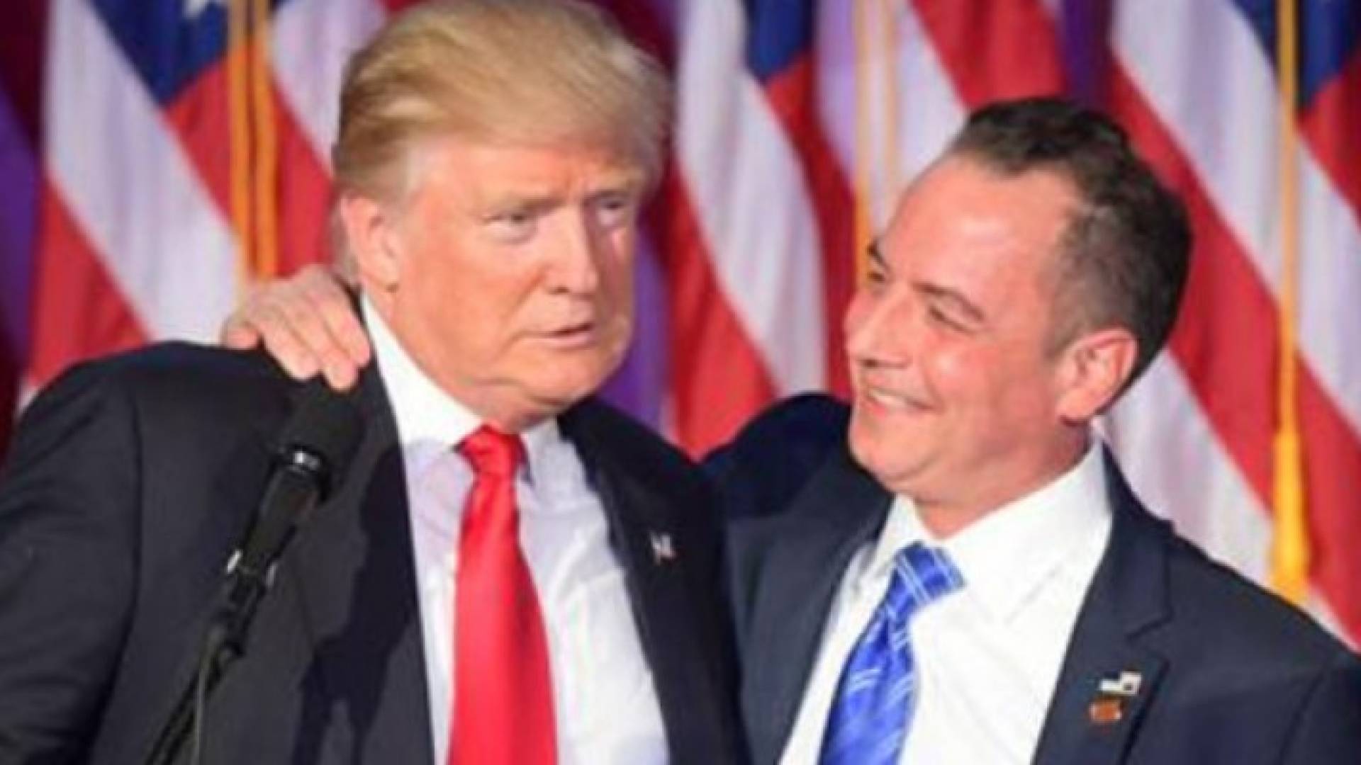 رئيس الحزب الجمهوري رينس بريبوس مع دونالد ترمب