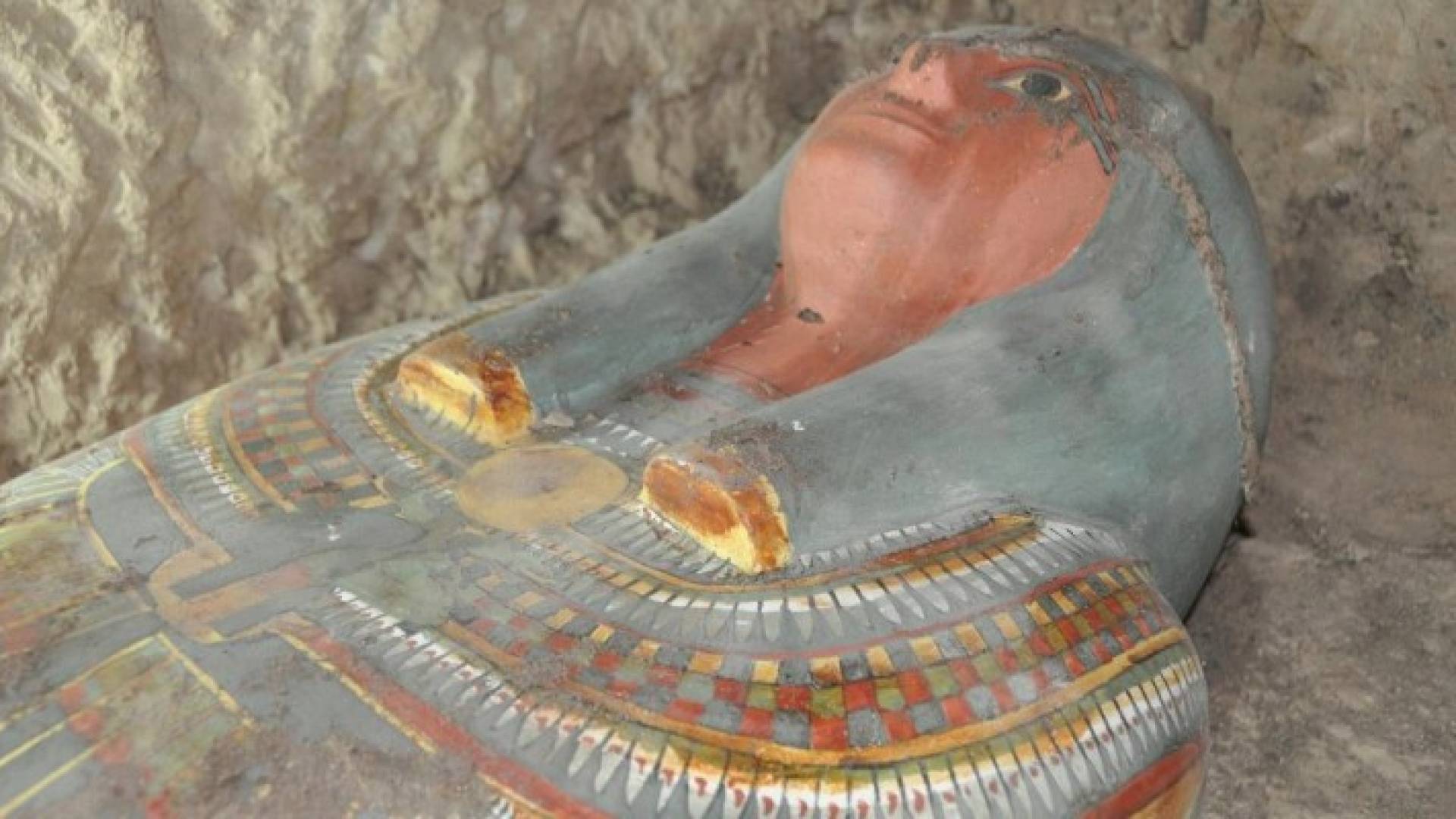 عثر الباحثون على المومياء في مقبرة بمدينة الأقصر