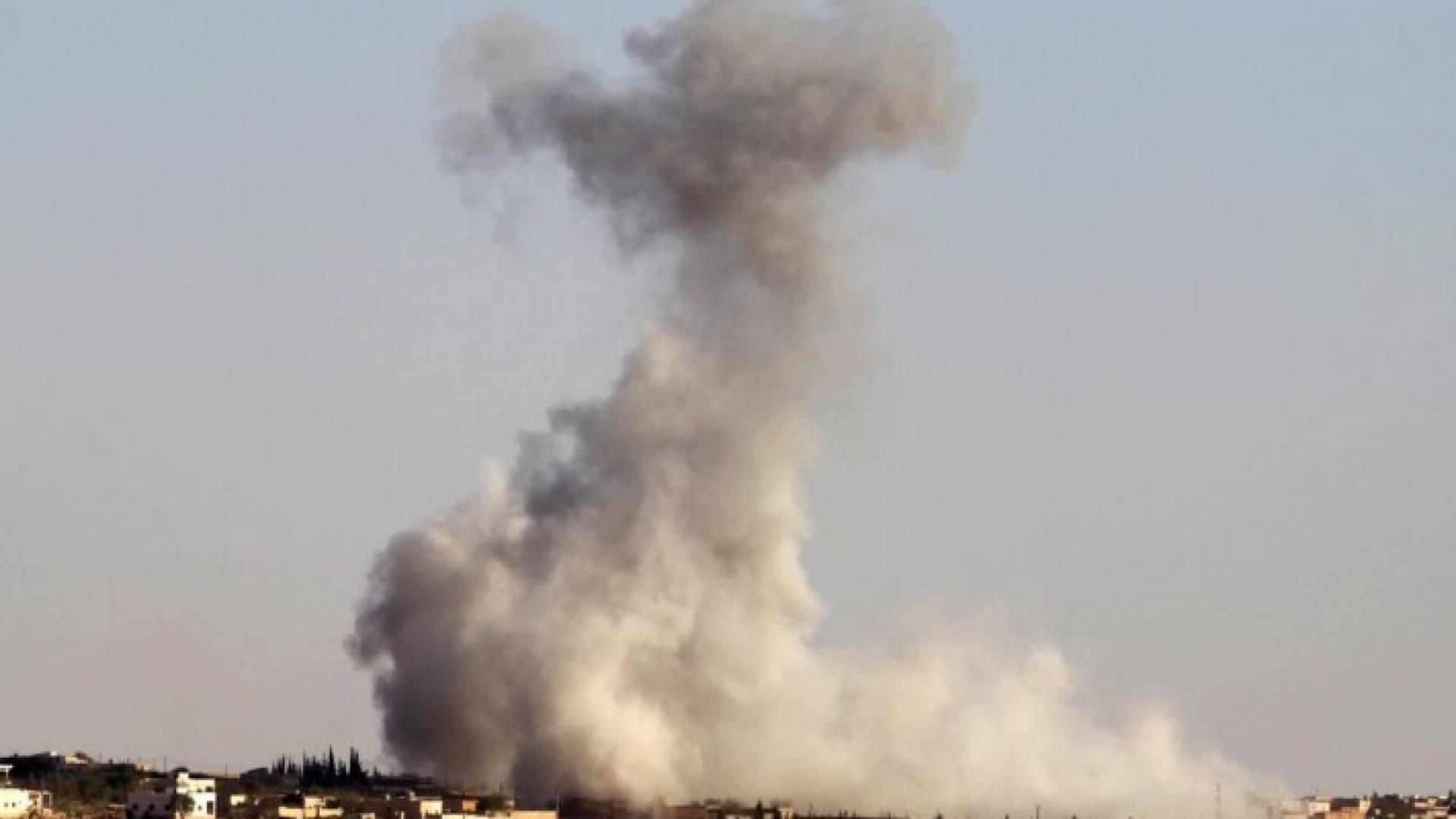 غارة جوية على حلب - ارشيفية