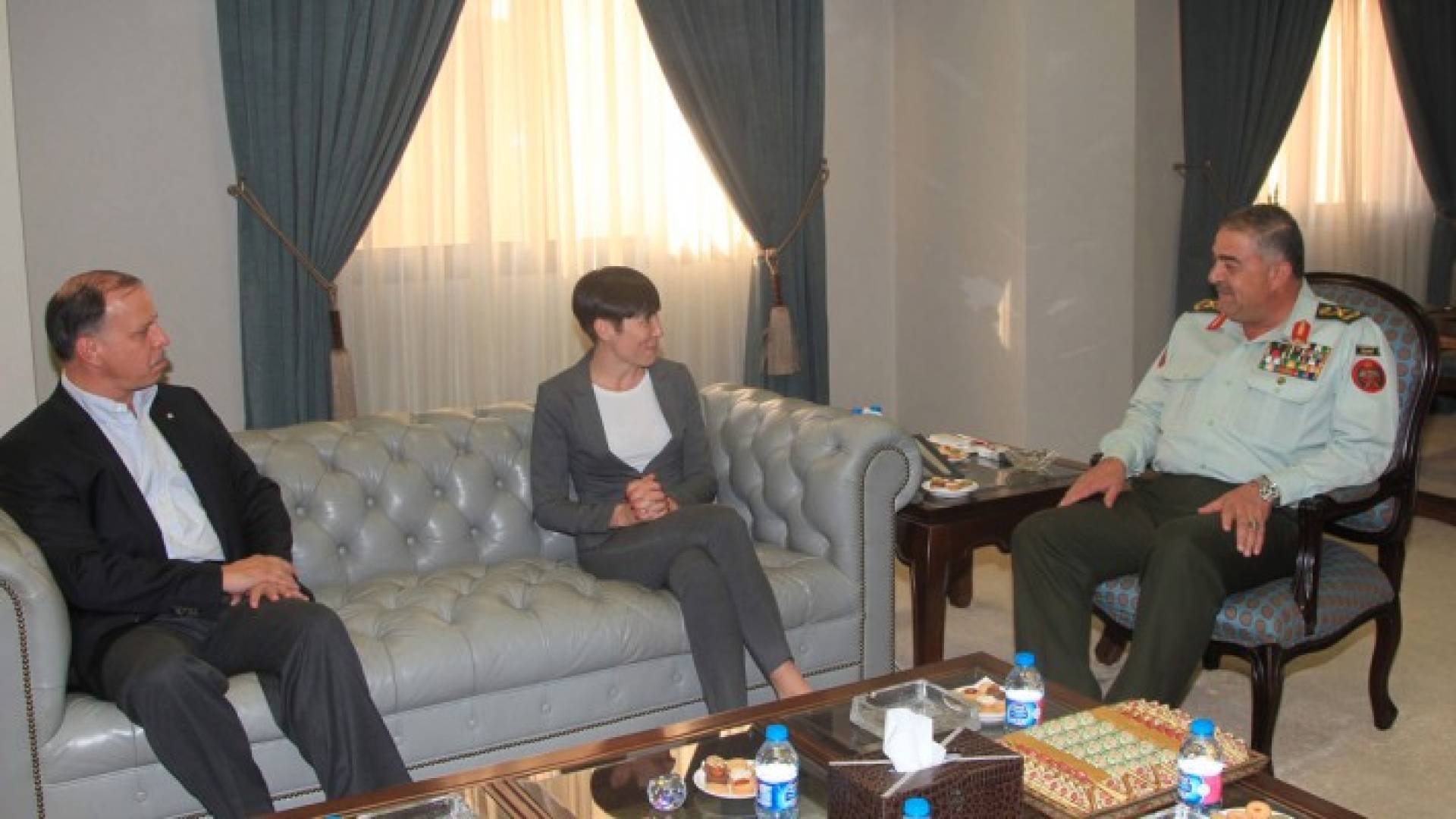 رئيس هيئة الأركان المشتركة خلال رئاسة وزيرة الدفاع النرويجي