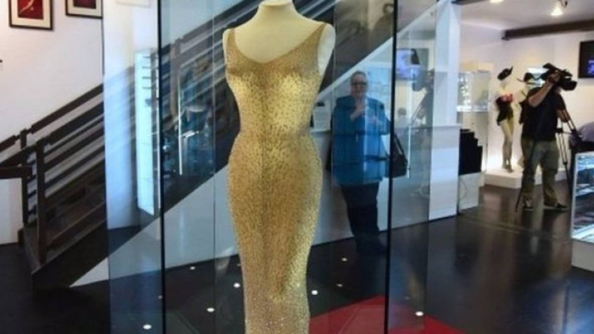 فستان مارلين