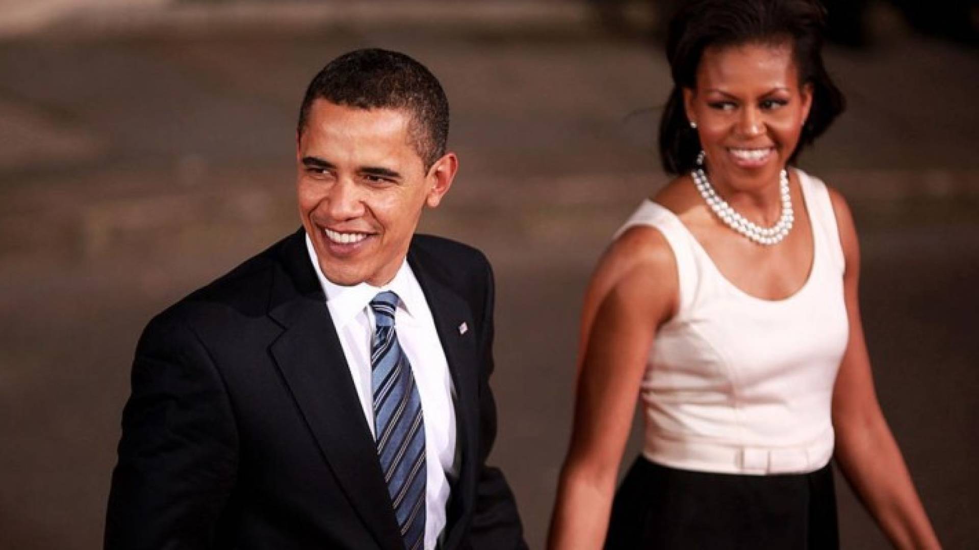 تعليقات ضابط الشرطة طالت أوباما وزوجته