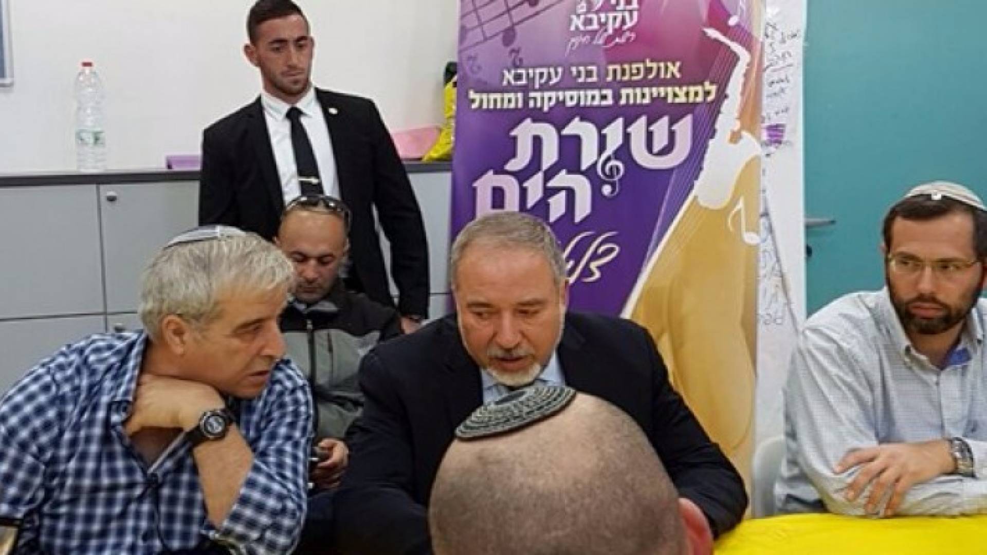 وزير الحرب الإسرائيلي أفيغدور ليبرمان 