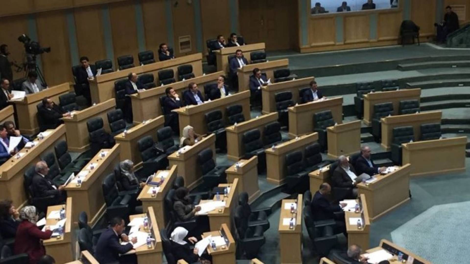 جانب من الجلسة