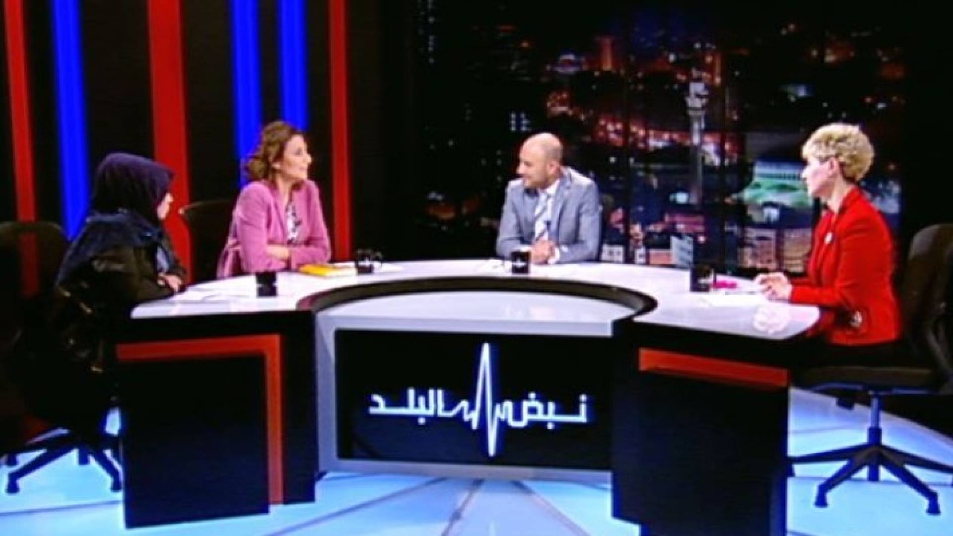 من الحلقة