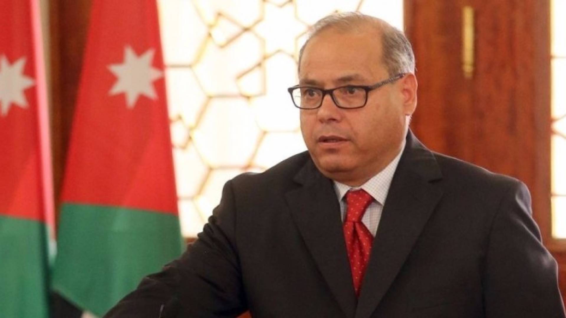 وزير العدل د. عوض أبو جراد
