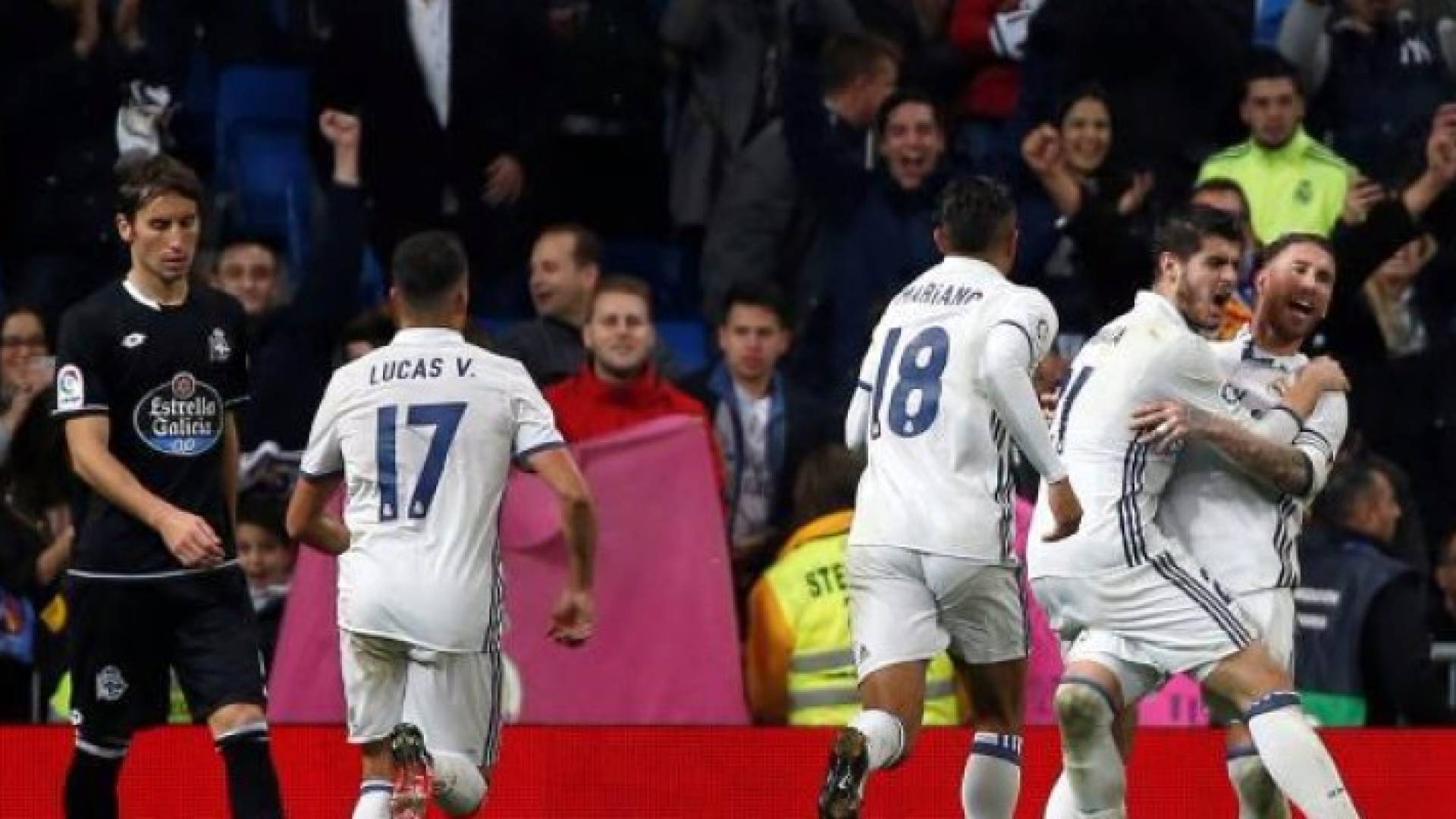 الصوره من موقع موورة