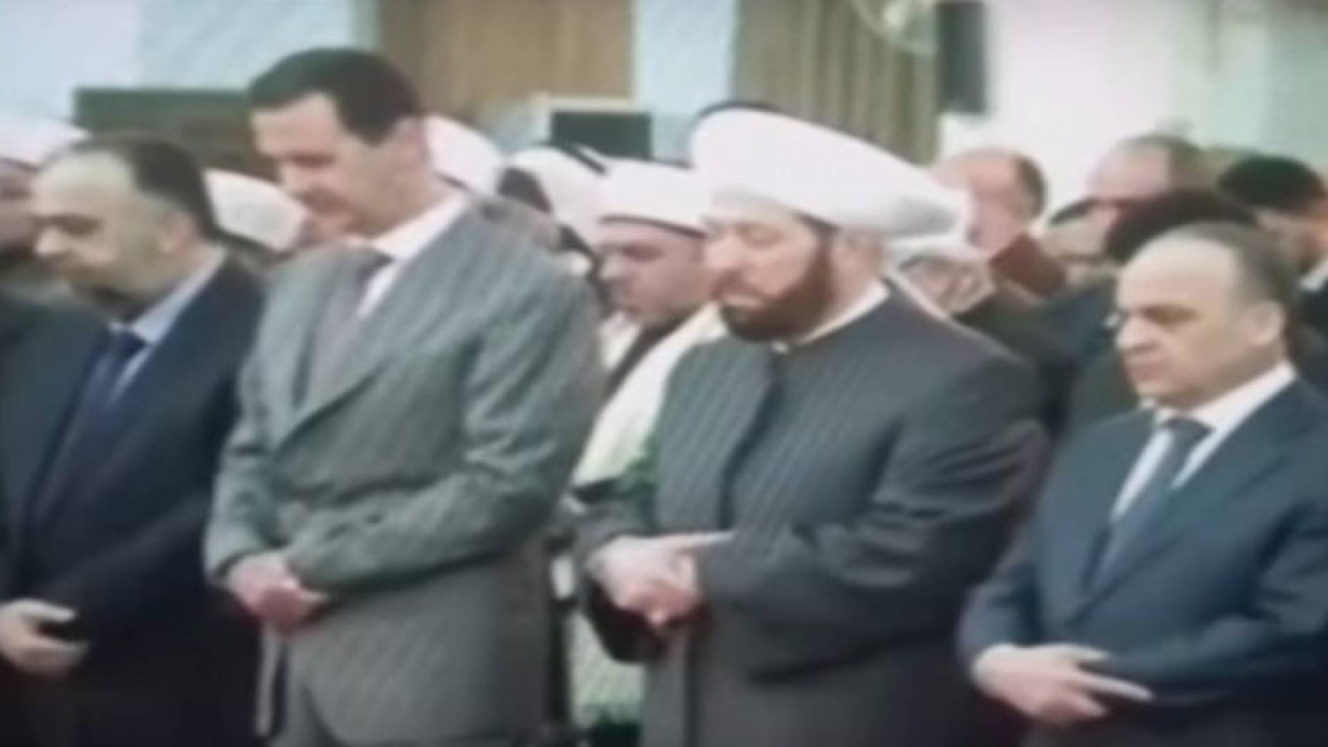 الرئيس السوري يشارك باحتفال بمناسبة ذكرى المولد النبوي
