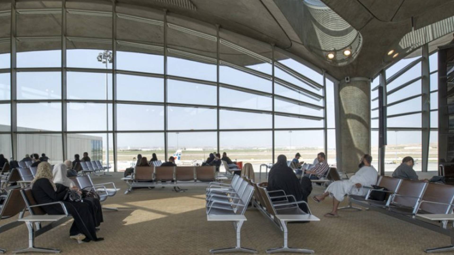 مطار الملكة علياء الدولي - أرشيفية