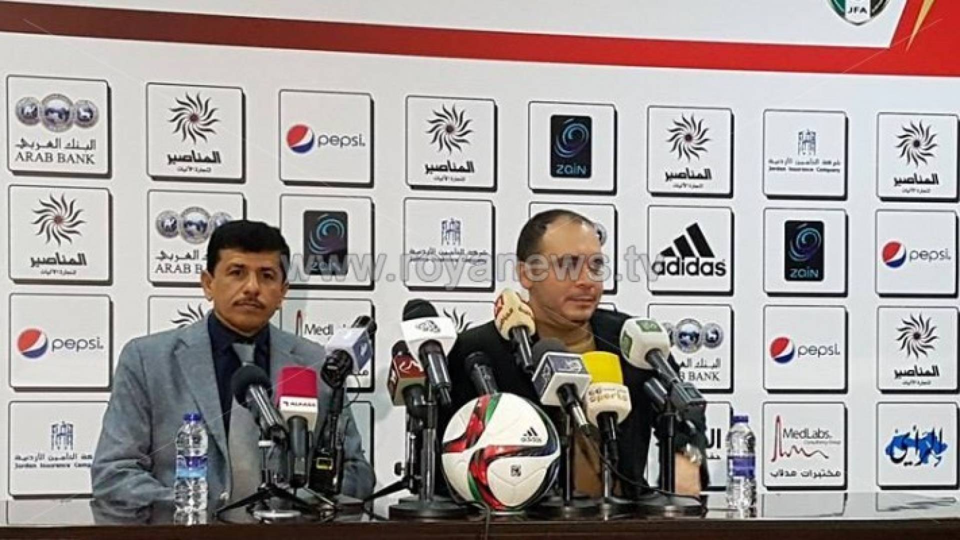 صورة خلال المؤتمر الصحافي
