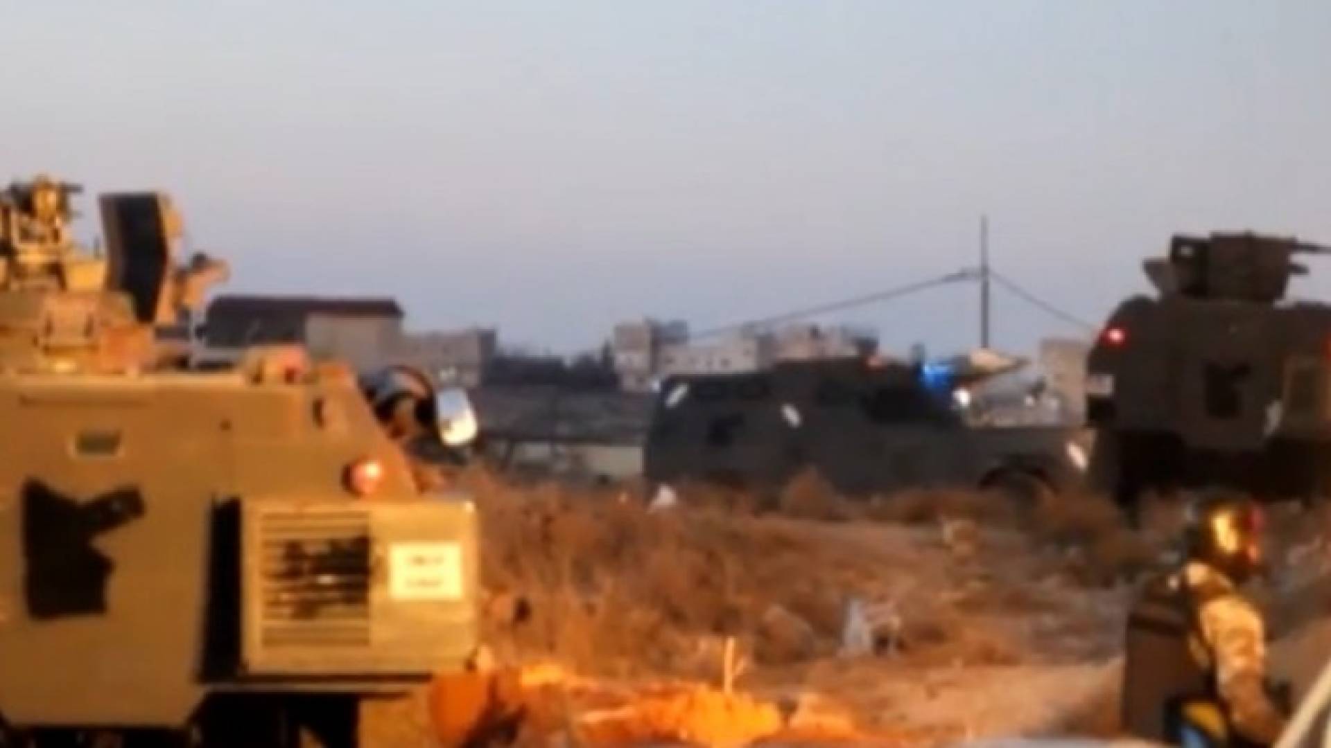 القوة الأمنية التي تتعامل مع الاشتباكات