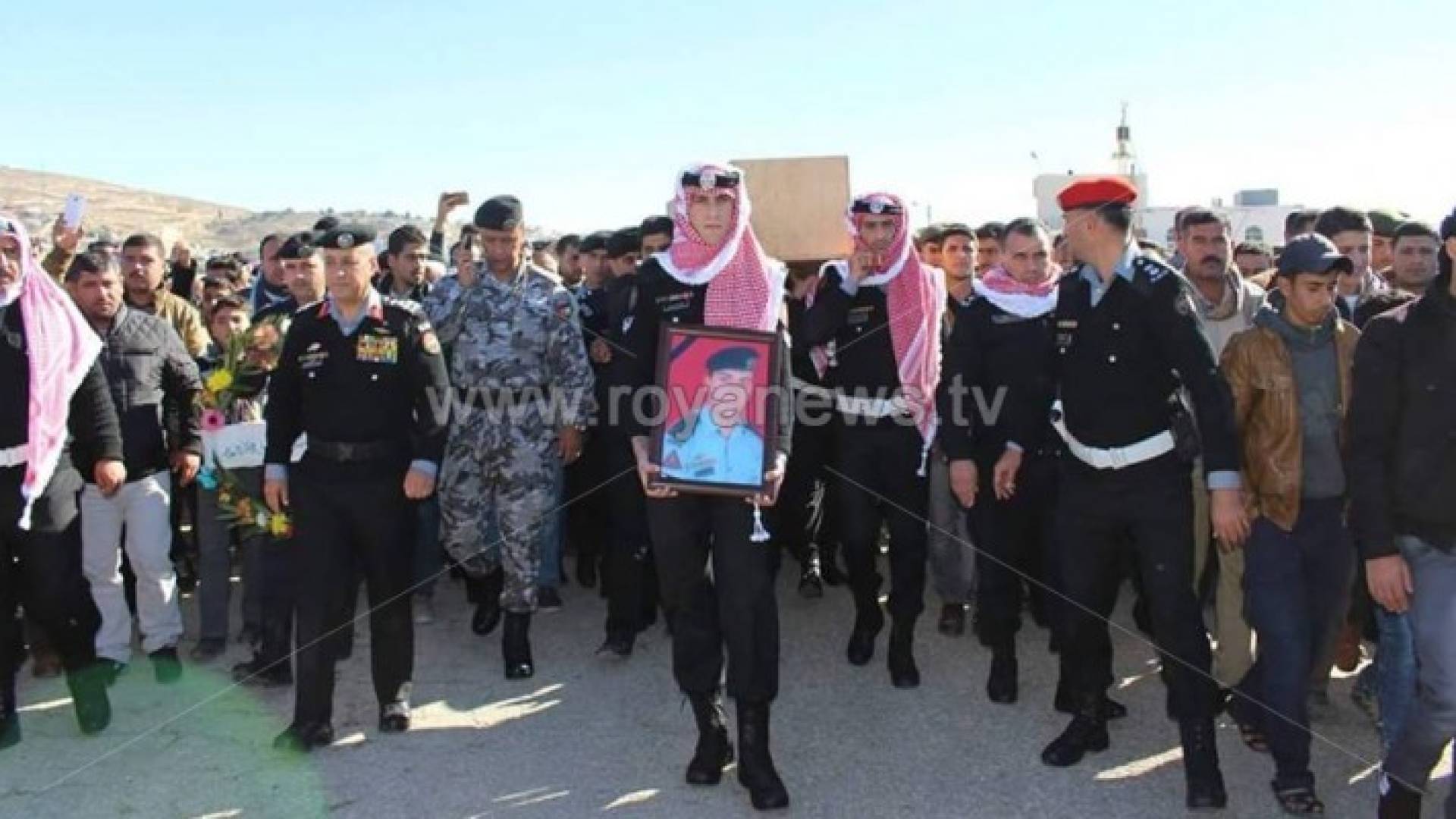 تشيع جثمان الشهيد الدركي خليل عباس الضروس