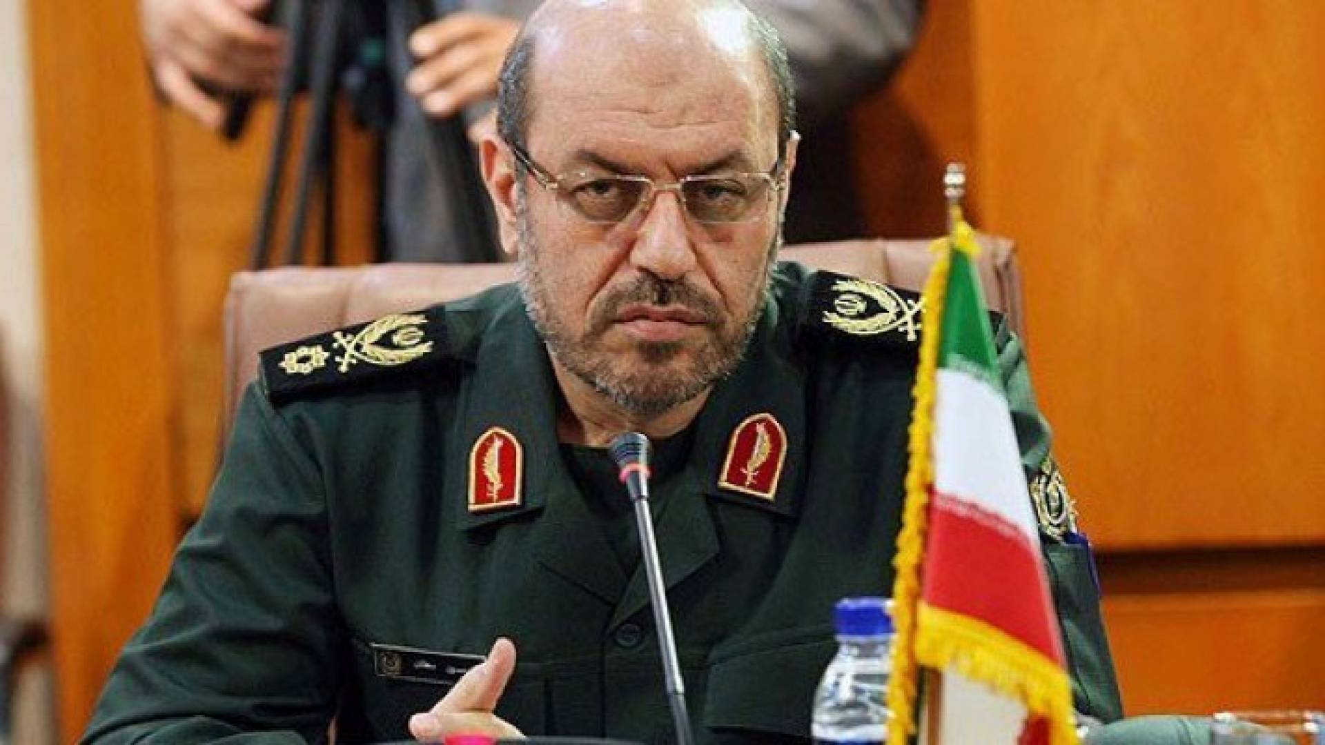 وزير الدفاع الإيراني حسين دهقان