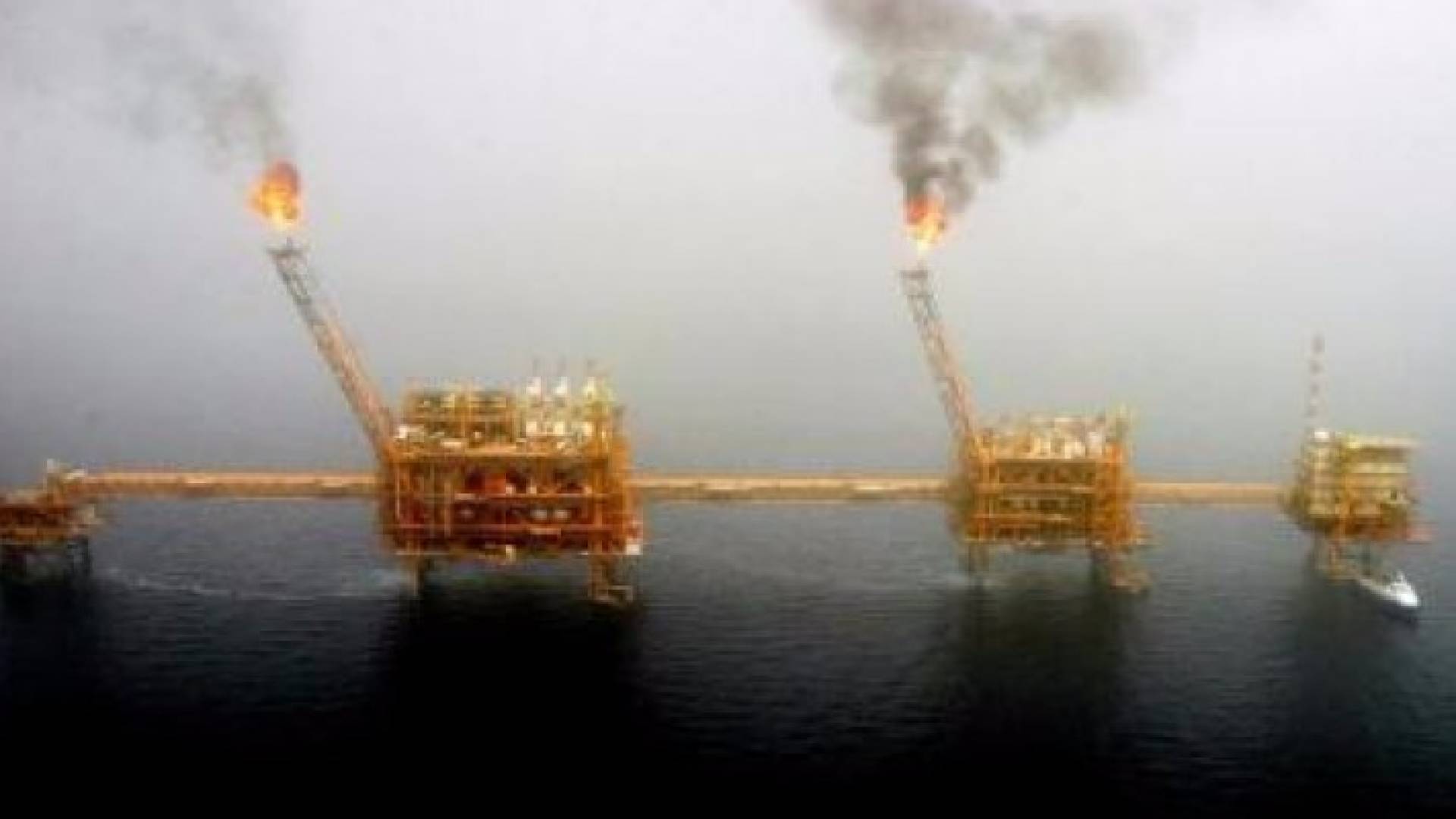 تتماشى هذه الأحجام مع خطط إيران العضو في أوبك لصادرات النفط الخام والمكثفات