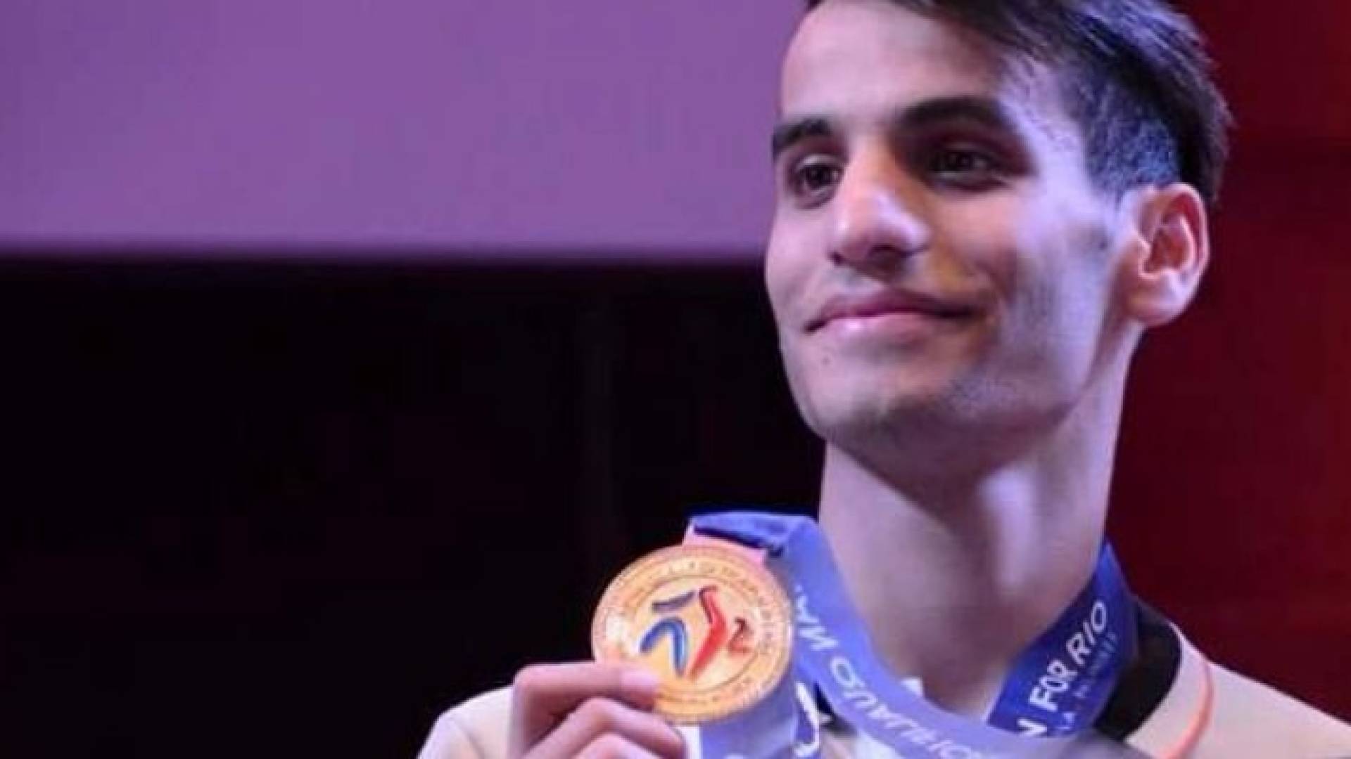 اللاعب احمد ابو غوش