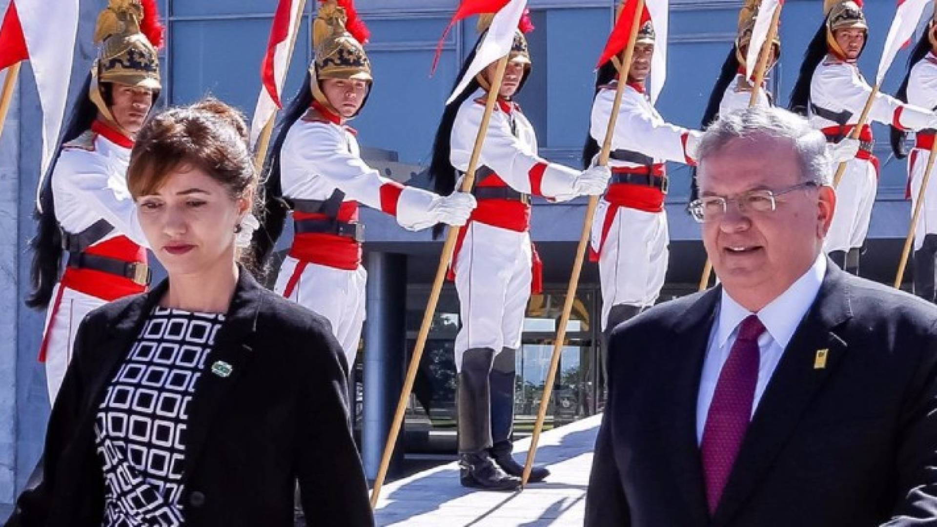 السفير اليوناني خلال إحدى المراسم الحكومية في البرازيل