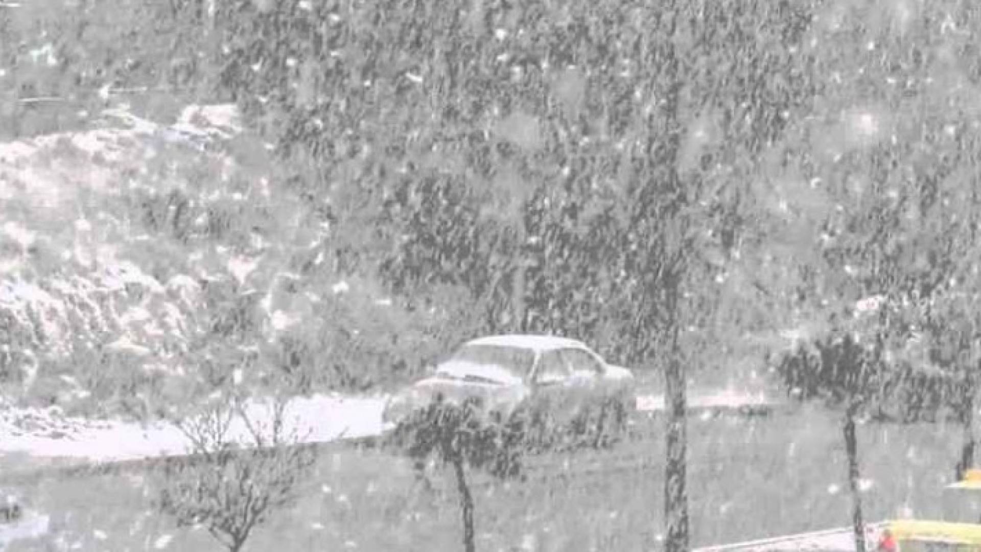 صورة أرشيفية لتساقط الثلوج