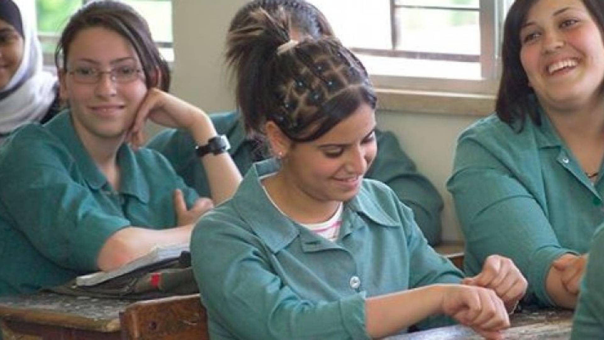 طلبة الثانوية العامة كما نشرها حساب السفارة الأمريكية على فيسبوك