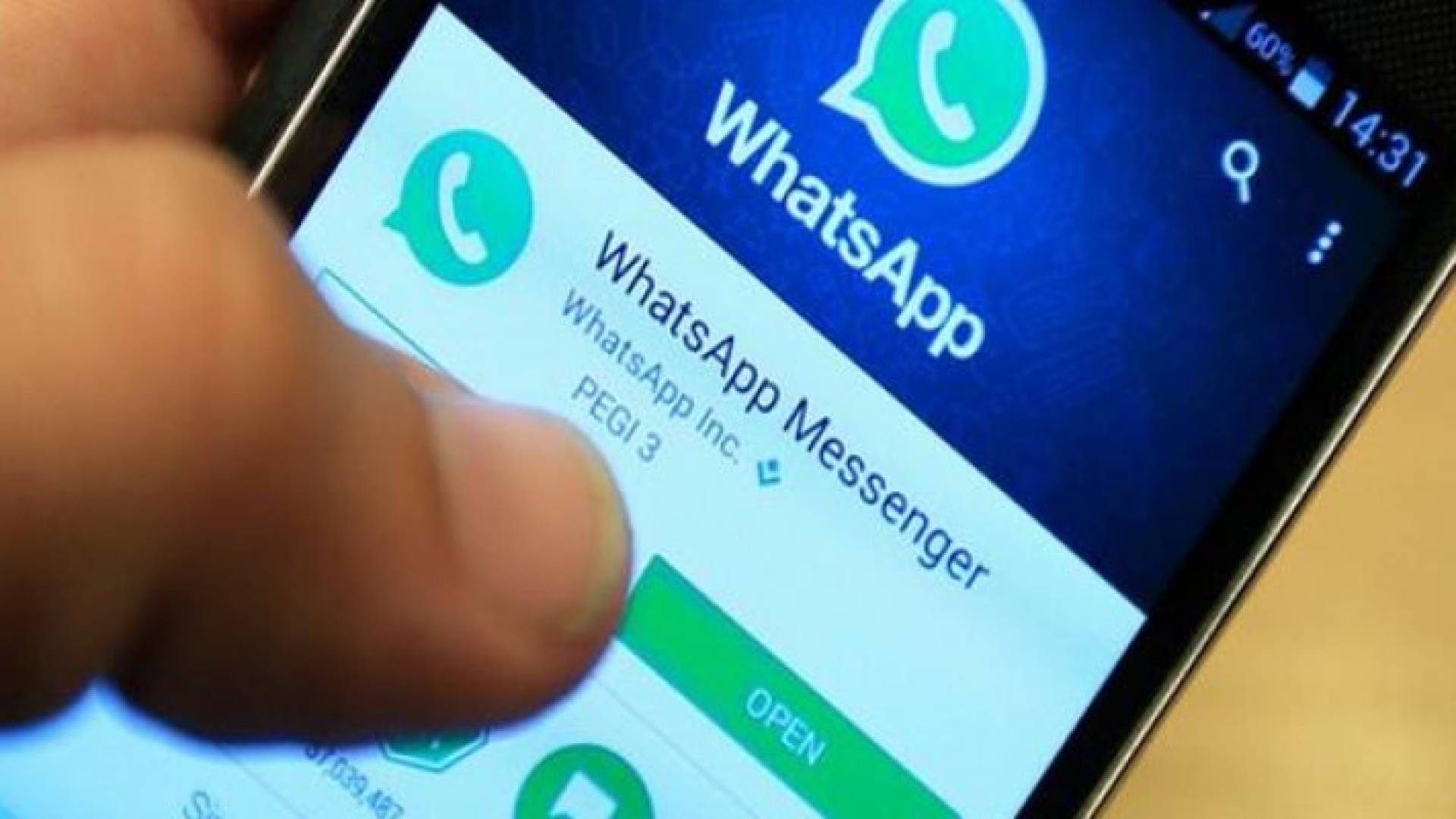 ملفات تعرض حسابات واتساب للاختراق