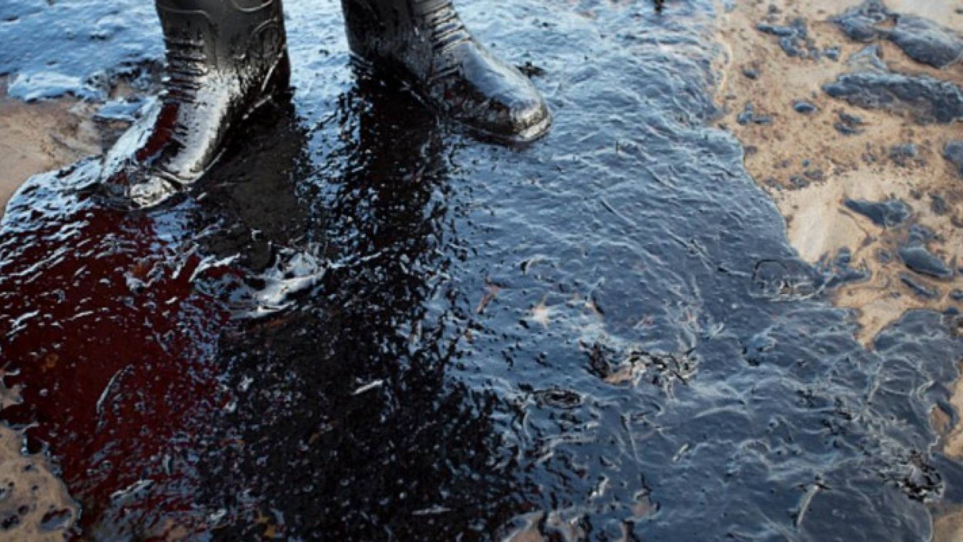 الحادث نجم عن تصادم سفينتين