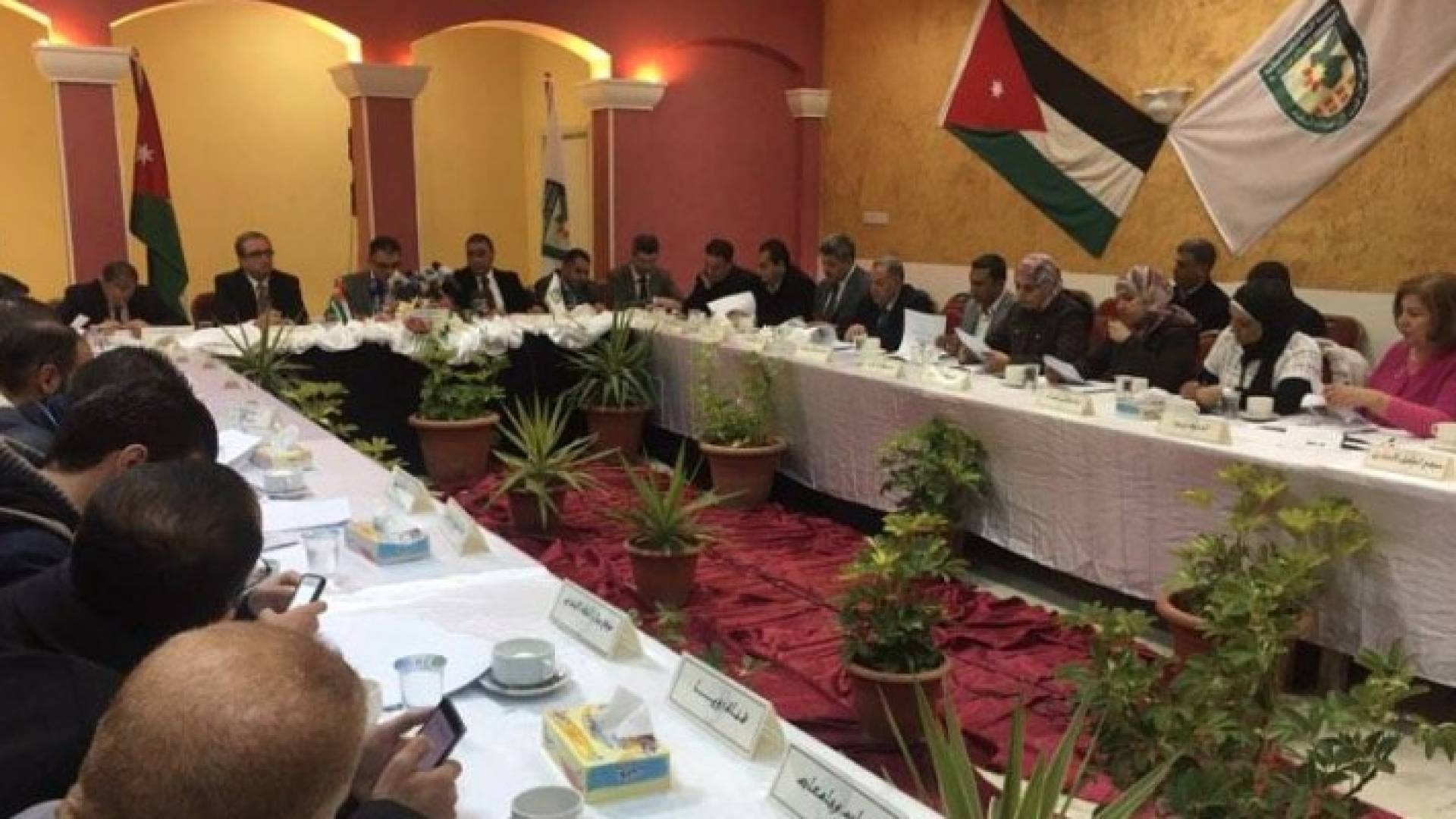 من المؤتمر الصحفي