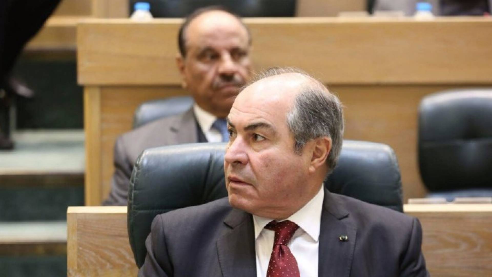 من الجلسة الصباحية